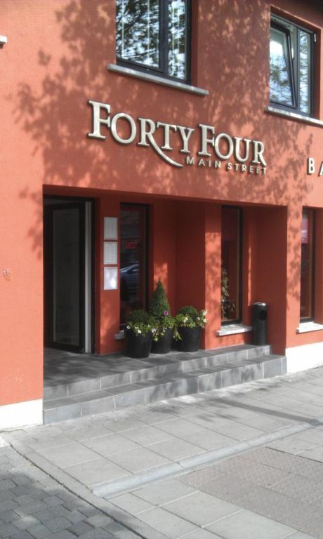 Forty Four Main Street スウォーズ エクステリア 写真